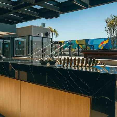 Studio Skylux no Centro com piscina, metrô e academia-2